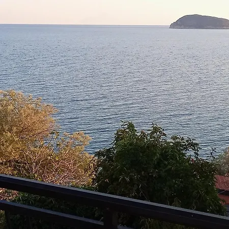 Aktaia Σπίτι διακοπών PalaiónTsiflíkion